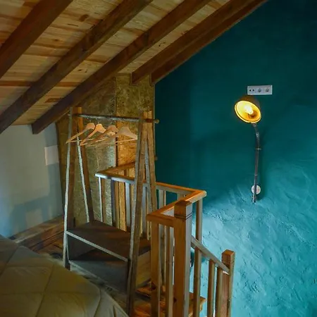 Feriehus Casa Do Ti Joao Sabugueiro (Guarda)