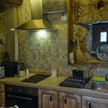 Casa Do Ti Joao Sabugueiro (Guarda)