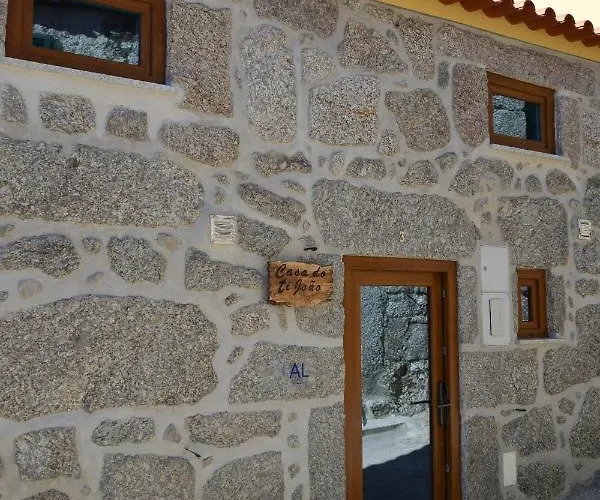 Casa Do Ti Joao * Sabugueiro (Guarda)