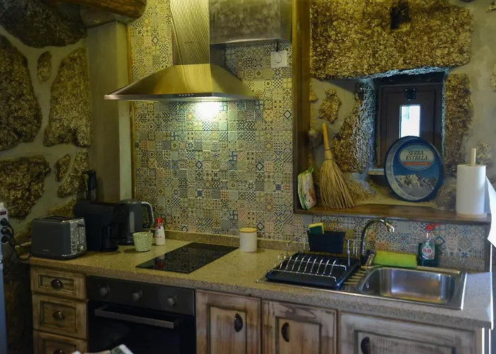 Casa Do Ti Joao Sabugueiro (Guarda)