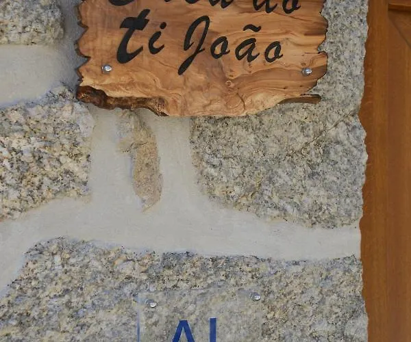 Casa Do Ti Joao * סאבוגיירו